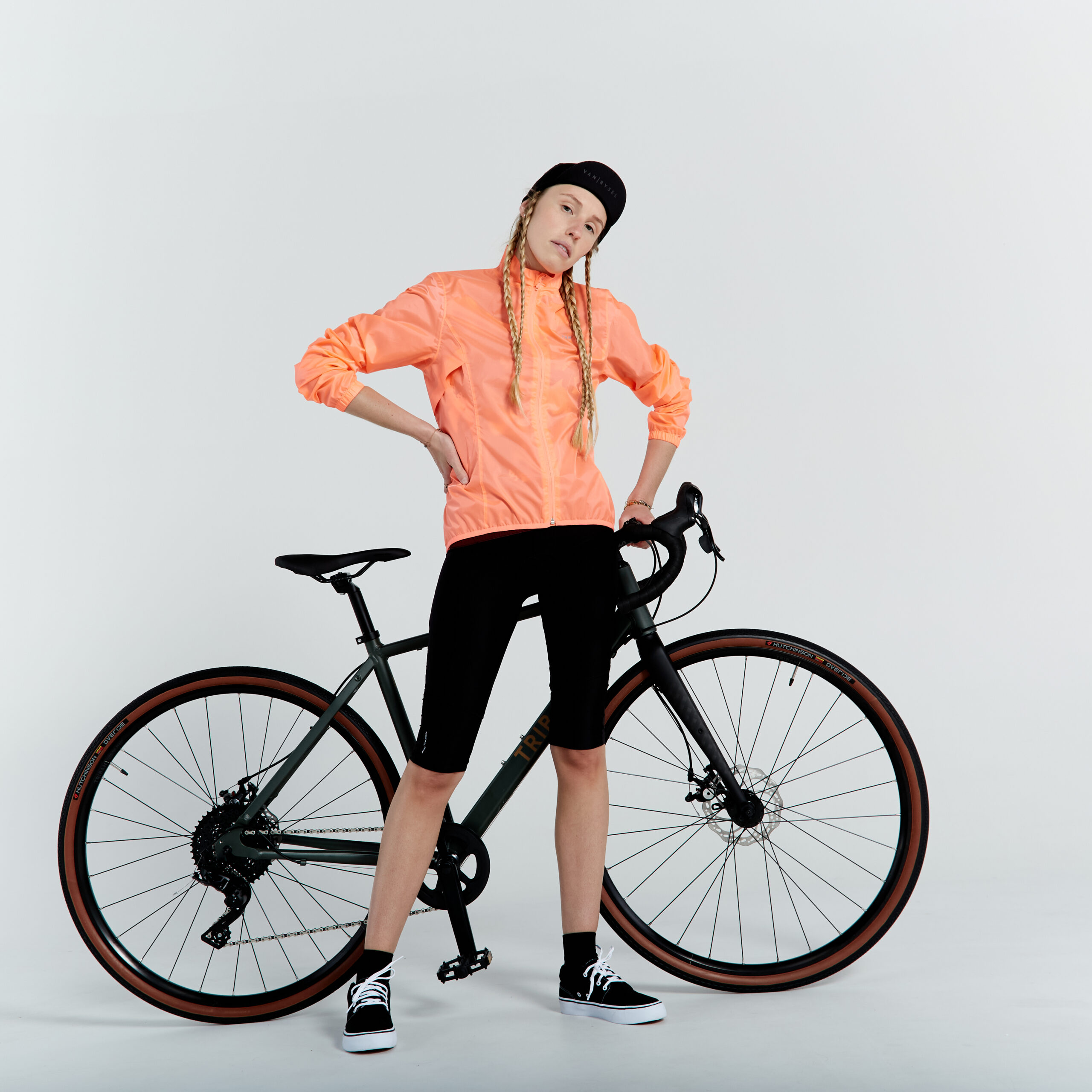 TRIBAN COUPE-PLUIE COUPE PLUIE CYCLOTOURISME FE - 003 --- Expires on 31-05-2024